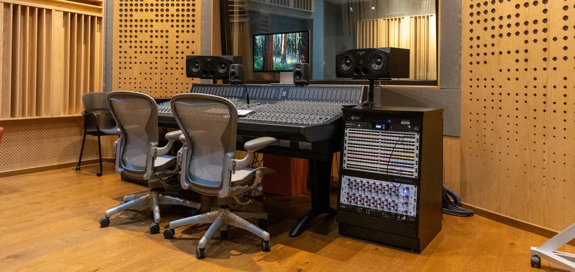 Estudio de música y sala de audio