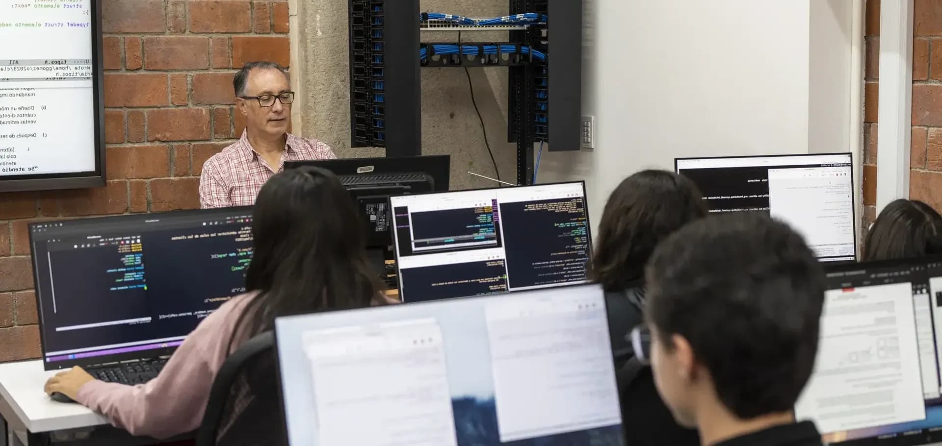 Laboratorio de aplicaciones específicas