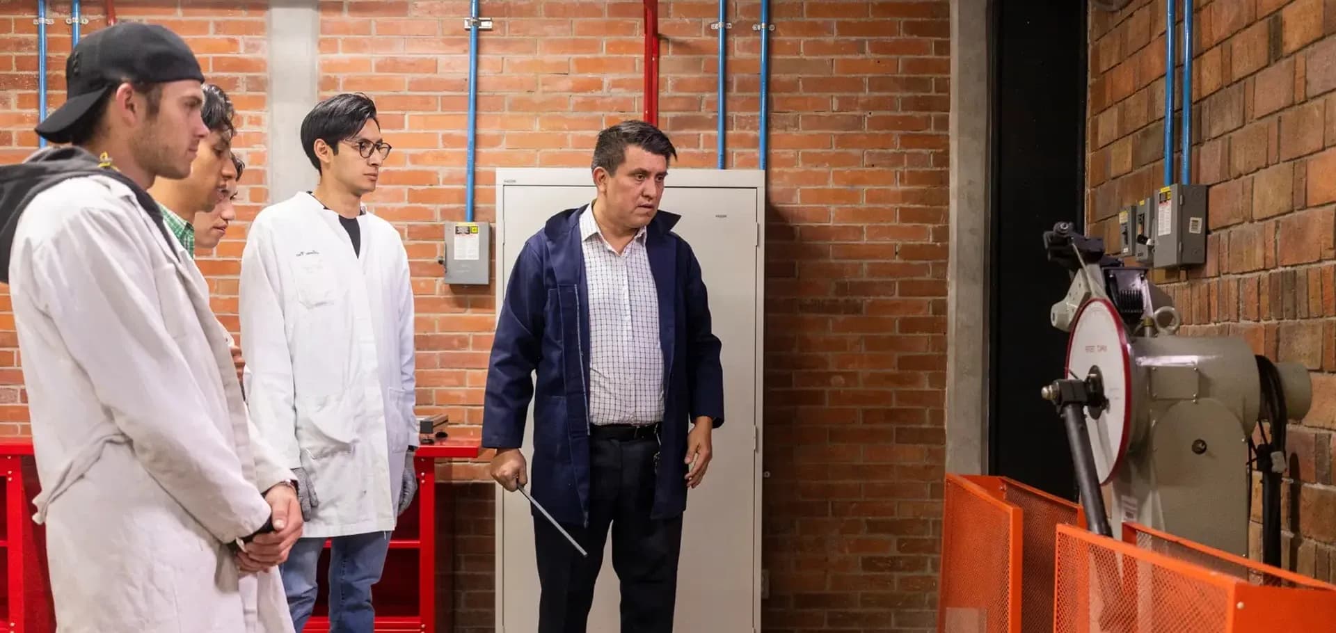 Laboratorio de pruebas mecánicas