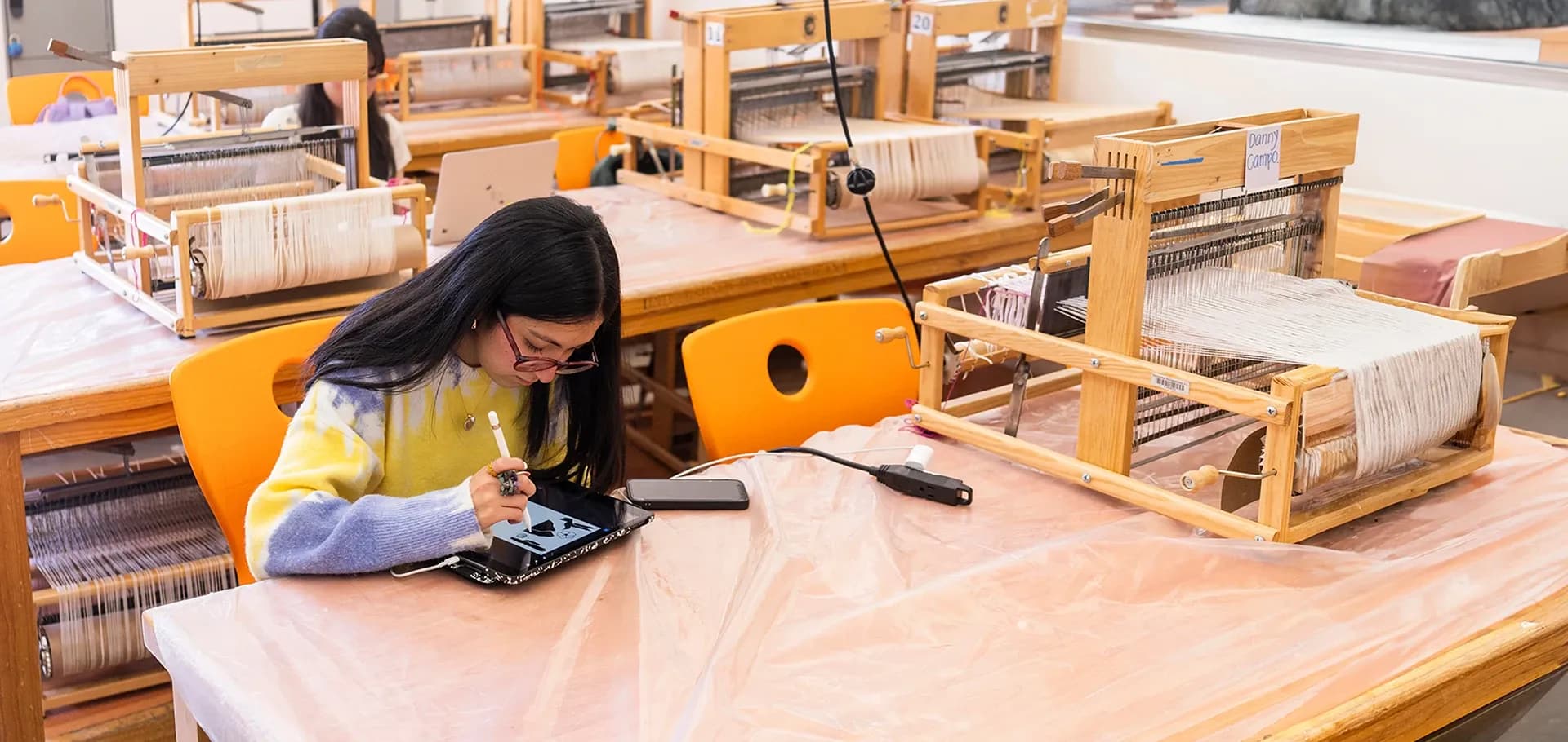 Taller de tejido de calada y jacquard